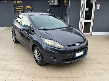 Ford Fiesta 1.4 TDCi 5p. Titanium Garanzia 12 Mesi