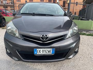 Toyota Yaris 1.4 DIESEL EU 5B !!AUTOMATICA!! E GAR