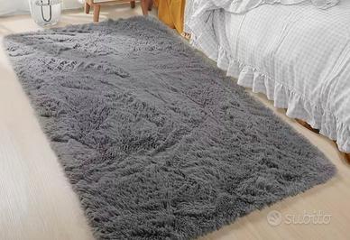 Tappeti shaggy grigio scuro