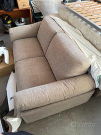 DIVANO DOPPIA SEDUTA 185x100 MAI USATO