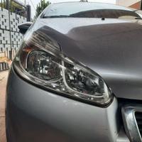 FANALE  DESTRO (LATO PASSEGGERO) PEUGEOT 208