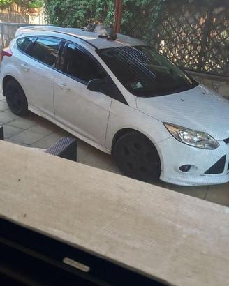 Ford Focus 1.6 TDCi 95 CV – 2014 – 160.000 km