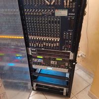 mixer + attrezzature audio professionali 