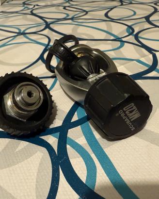 Attacco int e din 200bar scubapro