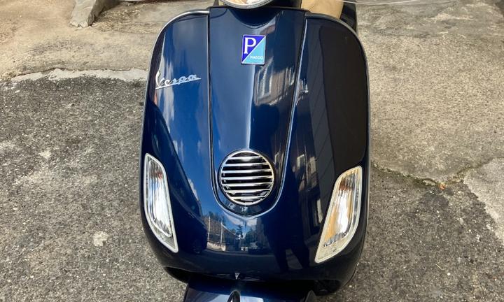 Piaggio Vespa 50 LXV - 2011