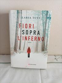 Libro romanzo Fiori Sopra L' inferno