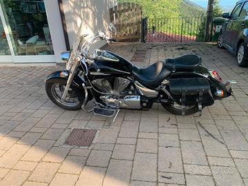 Honda vtx 1300 