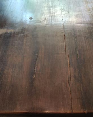 Tavola di legno di noce antico