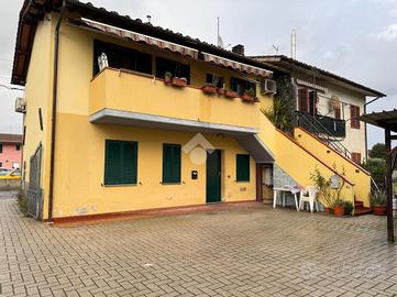 3 LOCALI A CHIESINA UZZANESE