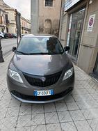 Lancia Ypsilon 1.0 FireFly 5 porte S&S Hybrid Gold