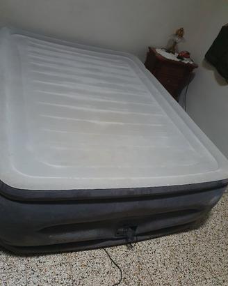 materasso gonfiabile  cm 220x170x60