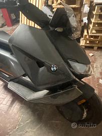 BMW CE04