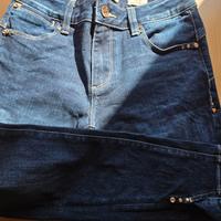 Jeans come nuovi