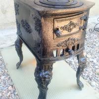 stufa a legna in ghisa lavorata 2 guerra mondiale