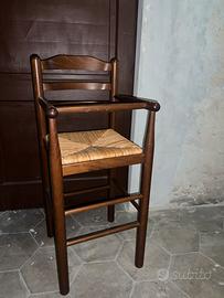 Seggiolone per bambini in legno (seduta in paglia)