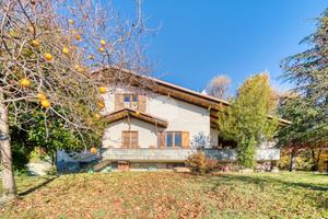 VILLA SINGOLA A VALGIOIE