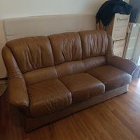 Divano in pelle marrone 3 posti + 2 poltrone