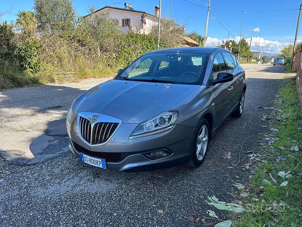 Lancia Delta 1.6 MJT Diesel 120cv 88kw 5 porte