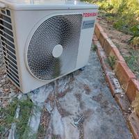 Unità esterna climatizzatore TOSHIBA RAS-3M18U2AVG