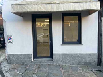 Locale commerciale fronte Sempione