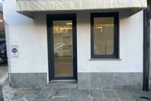 Locale commerciale fronte Sempione