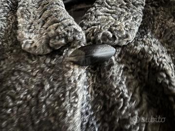 cappotto in astrakan