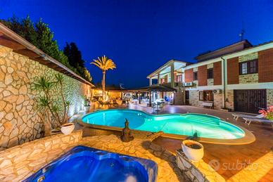 Villa con piscina Castellammare del Golfo