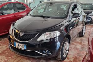 Lancia Ypsilon 0.9 TwinAir 85 CV 5 porte Metano Ec