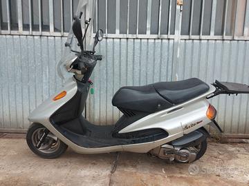 Scooter Yamaha Vertex 150