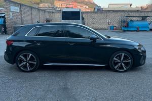 Audi A3 Sportback 35 TDI S tronic S line Edition