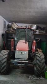 Trattore New Holland L85