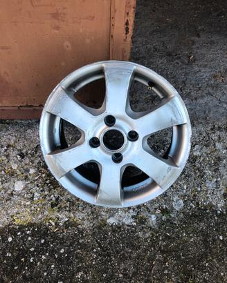 4 cerchi in lega barra 14 senza gomme