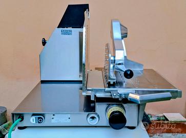 Affettatrice Omega VX-380