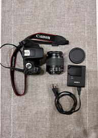 CANON EOS 2000D - Obbiettivo EF-S 18-55mm.