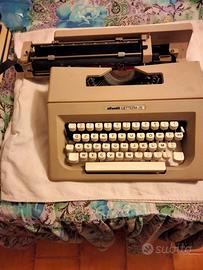 MACCHINA DA SCRIVERE OLIVETTI LETTERA 25