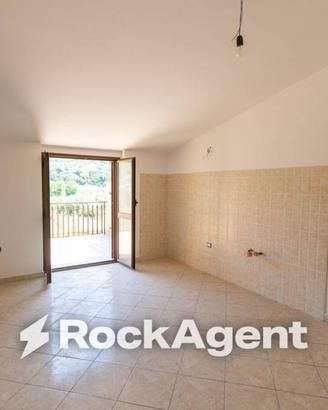 Attico / Mansarda di 62 m² con 3 locali a Nocera T