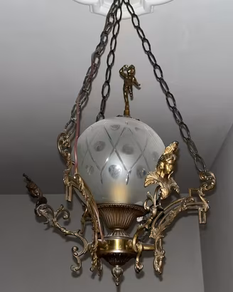 Coppia di lampadari a lanterna in ottone e vetro