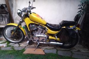 Suzuki 800 e 250 a 5000 euro