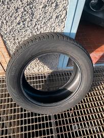 Gomme Nokian 205/55 R16 - Battistrada all’80%