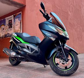 Scooter Kawasaki 300