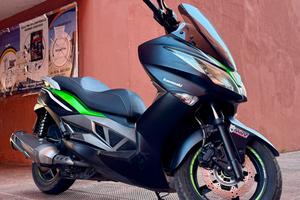Scooter Kawasaki 300