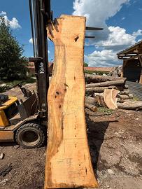 Tavole di legno artigianale in frassino