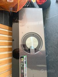 LG Home Theater Blu-ray 3D 5.1 canali combinano