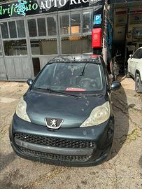 Auto Peugeot 107