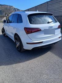 audi q5  s line  quatro