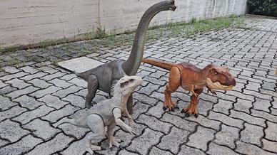 3 dinosauri Jurassic World
