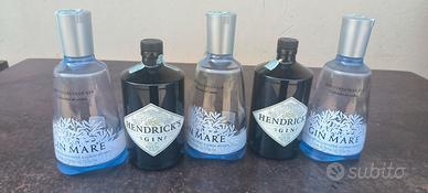 bottiglie di gin vuote 