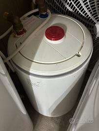 Bollitore elettrico sotto lavello