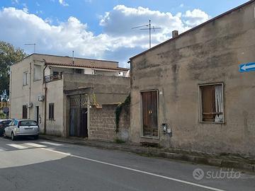 Villa indipendente da ristrutturare