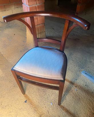 Coppia di sedie in stile Thonet